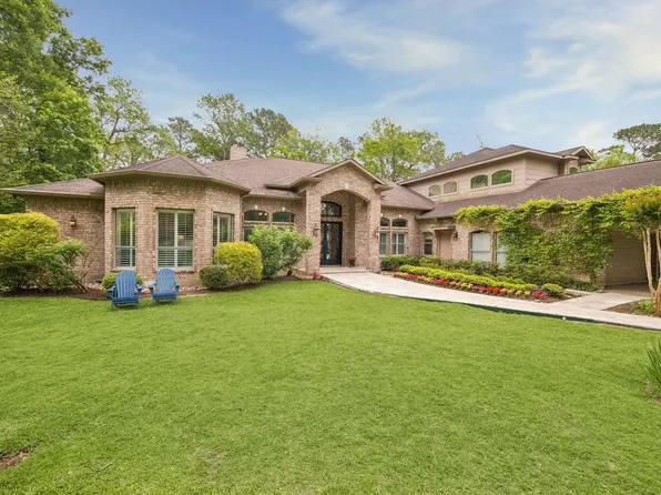 9519 Clubhouse Cir, Magnolia, TX 77354