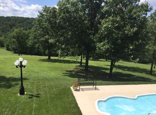 5650 Robinwood Rd, Loma Linda, MO 64804