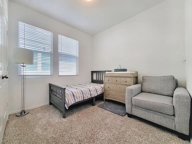 1111 Winnie Dr — Photo 25