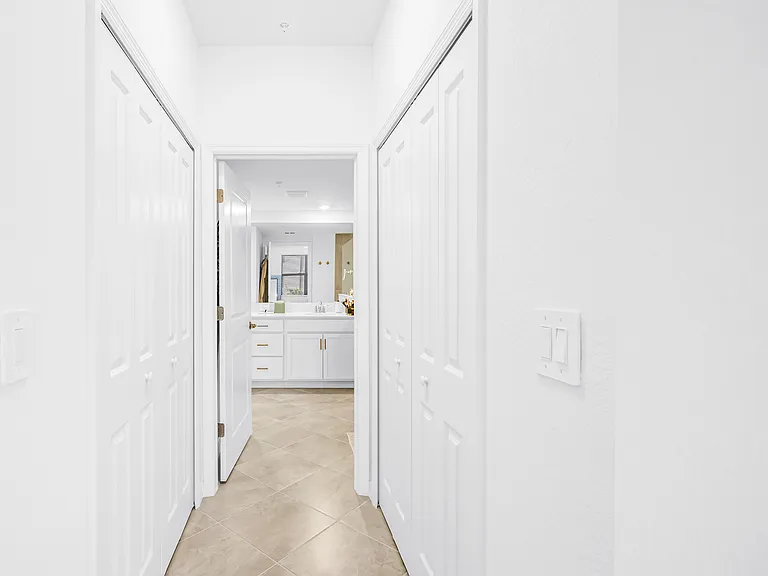 5632 Summit Pointe Cir #101 — Photo 7