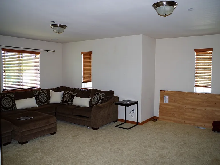 1874 Miller Dr — Photo 14