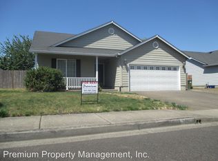 2761 Revere St, Woodburn, OR