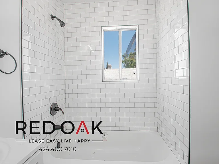 1212 E 76th Pl #7 — Photo 11