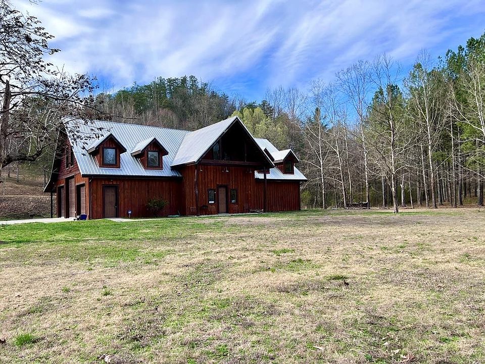 1st image of 3148 Russie Gap Rd
