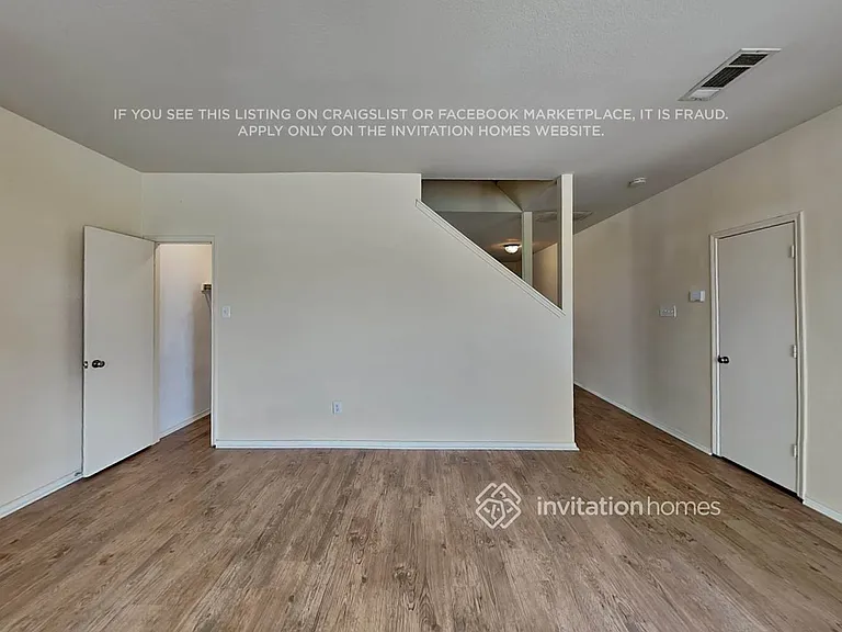 13001 Fencerow Rd — Photo 4