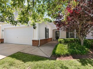 709 Nevins Pl, Cary, NC 27519