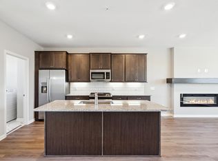 6697 Jody Ave S, Cottage Grove, MN 55016