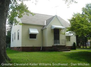 931 E 236th St, Euclid, OH 44123