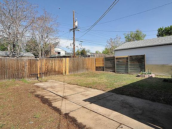 2nd image of 1353 S Quieto Ct