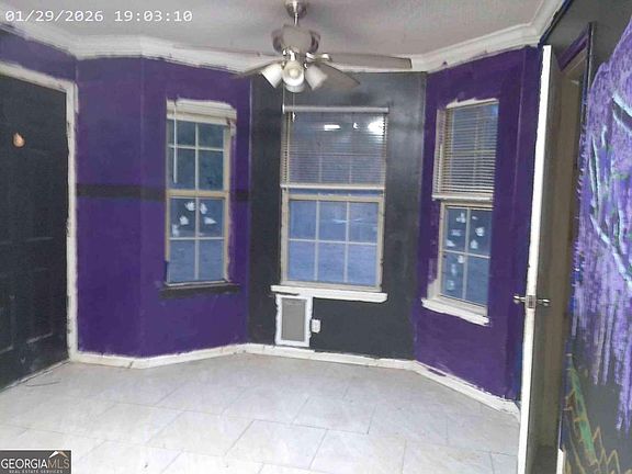 3rd image of 117 Scott Spencer Rd