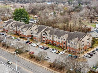 Crossland Manor, Clarksville, TN 37040