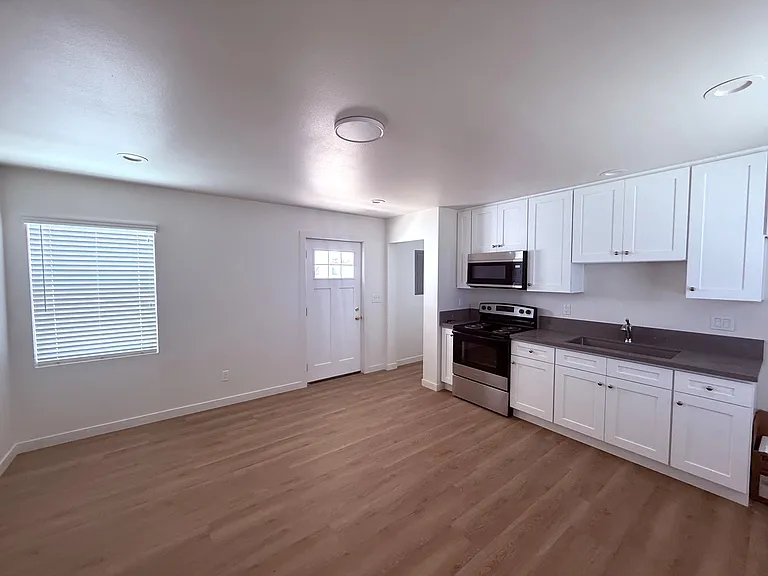 18423 Clarkdale Ave #18423 — Photo 6
