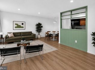 104 Birch St #A-3, Falls Church, VA 22046
