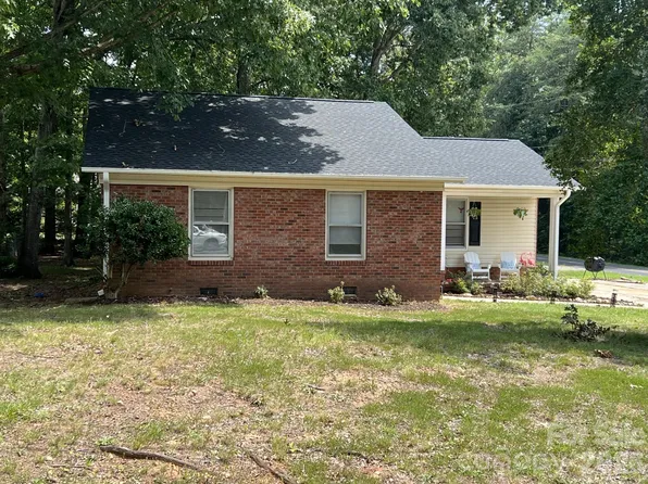 611 Woodland Dr, Rockwell, NC 28138