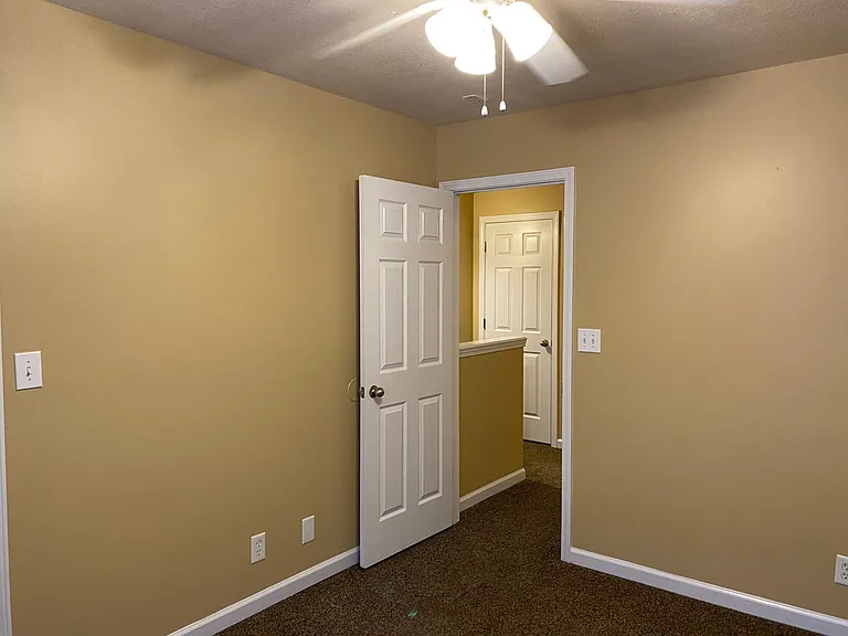 803 Golf View Pl — Photo 13