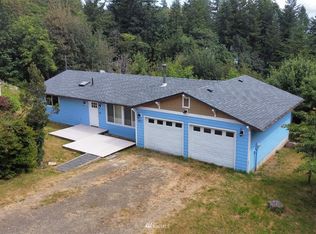 871 E McMickin Rd, Shelton, WA 98584