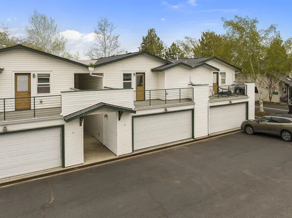 438 NW 19th St Unit 60, Redmond, OR 97756