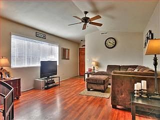 4th image of 6010 Valley Dr