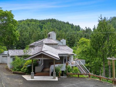 48250 Little Nestucca River Hwy, Cloverdale, OR, 97112
