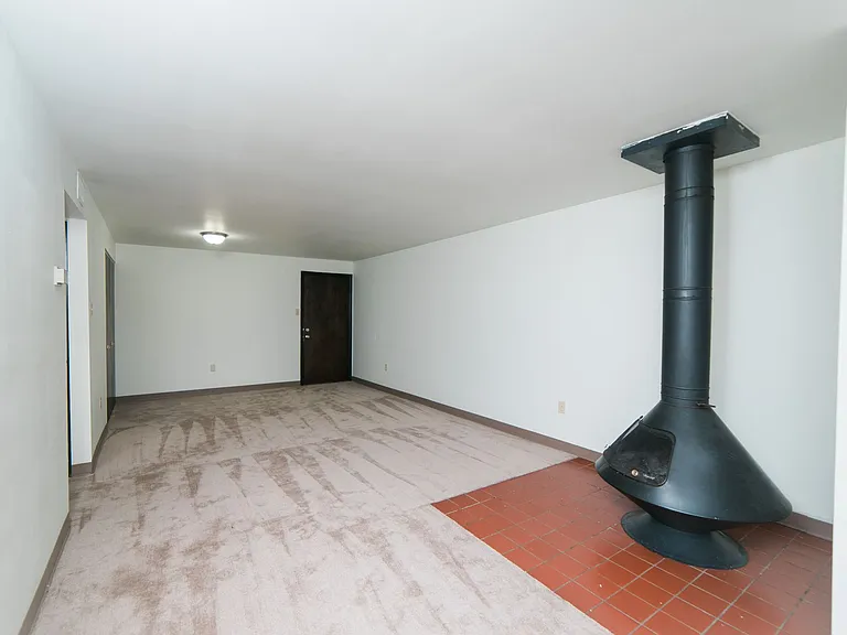 Sylvan Ridge Apartments — Photo 5