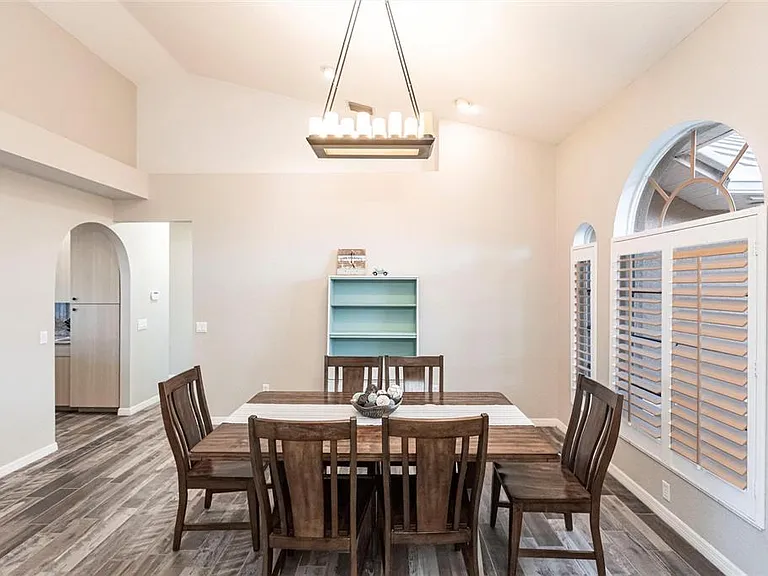 1503 Suzi St — Photo 15