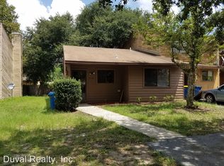2121 Dunes Way Dr W, Jacksonville, FL 32225