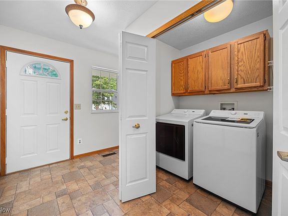 4th image of 30091 Ginger Ct