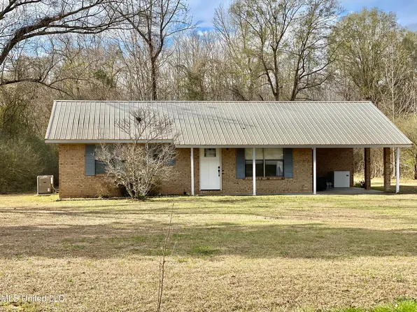 2221 Highway 63 S, Lucedale, MS 39452