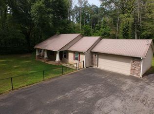 654 Peeples Valley Rd NE, Cartersville, GA 30121