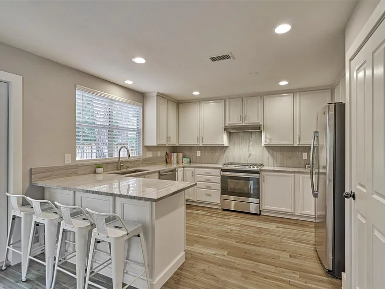 38 E Gaslight Pl — Photo 14