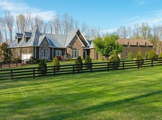 1172 Woodlands Rd, Charlottesville, VA 22901