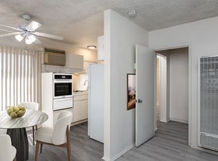 550 N Catalina Ave APT 11, Pasadena, CA 91106