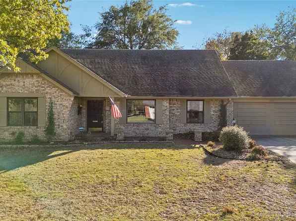 6862 E 55th St, Tulsa, OK 74145