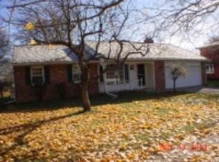 3016 Yorkshire Dr, Bay City, MI