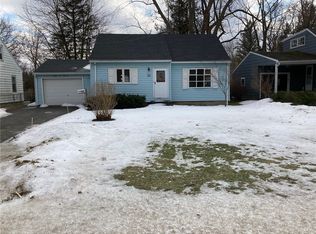 207 Chestnut Ridge Rd, Rochester, NY 14624