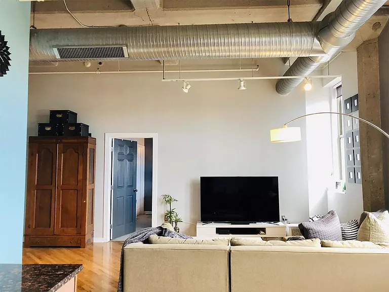 2107 Grand Blvd #606 — Photo 13