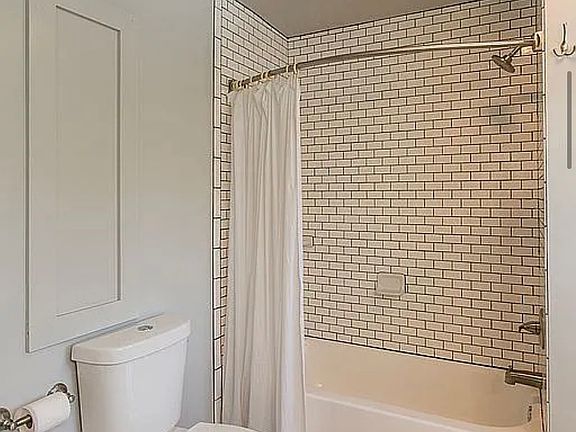 5th image of 293 Rexmont Rd APT 6