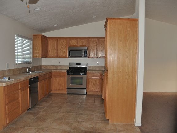 4th image of 13179 1st Ave