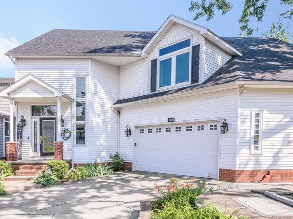 13476 Venetian Dr, Monroe, MI 48161