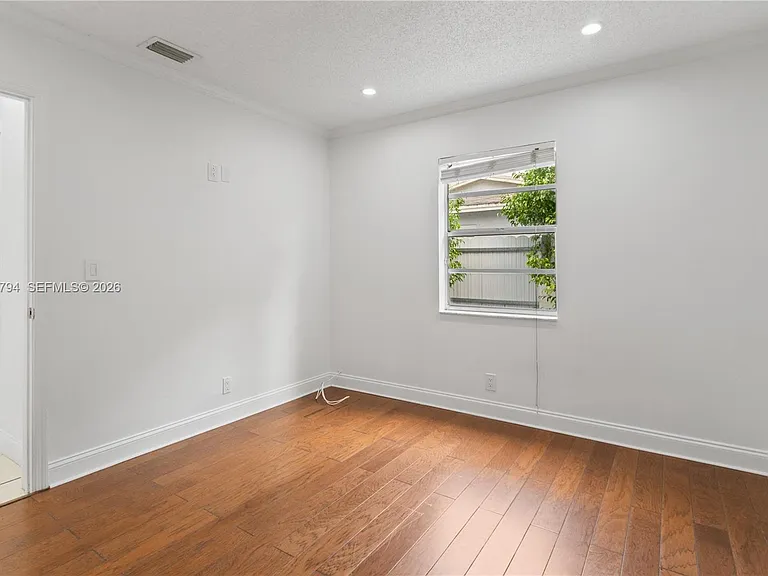 4151 SW 56th Ave — Photo 40