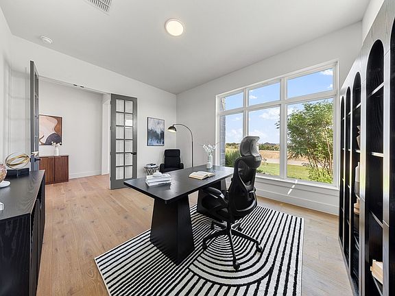 5th image of 9100 Florance Way