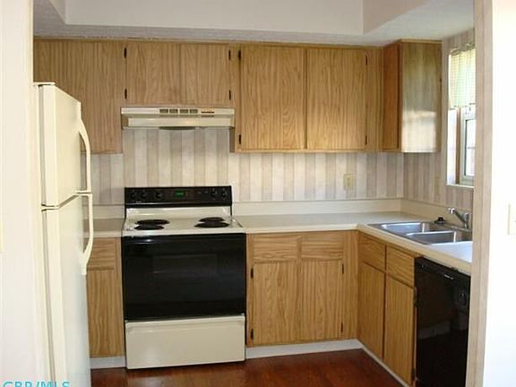 4th image of 7753 Deercrest Ct