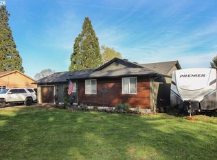 1091 SE Elm St, Dundee, OR 97115