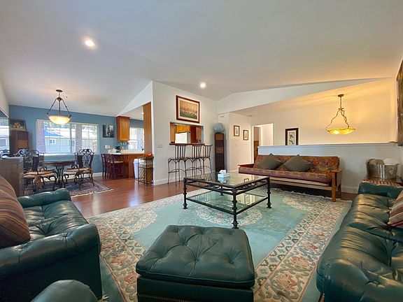 4th image of 3608 Osgood Ave #A