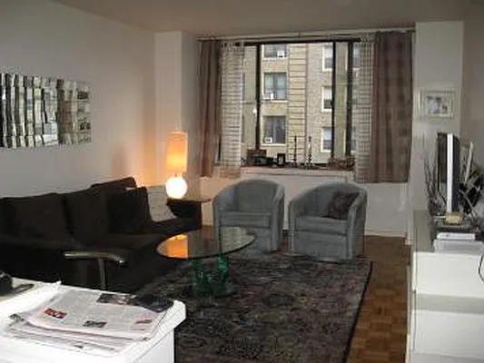 Rented by Corcoran | media 13