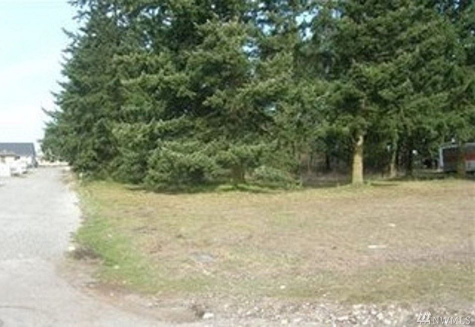 1st image of 20040 Sunrose Ln SW