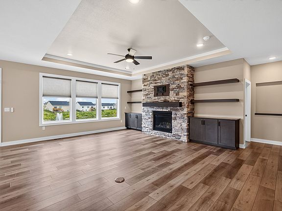 5th image of 9815 Watermeadow Cir