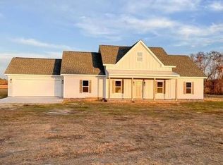 4407 Altamaha School Rd, Baxley, GA 31513
