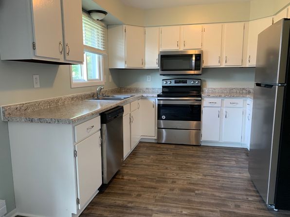 701-703 Del Rea Ct