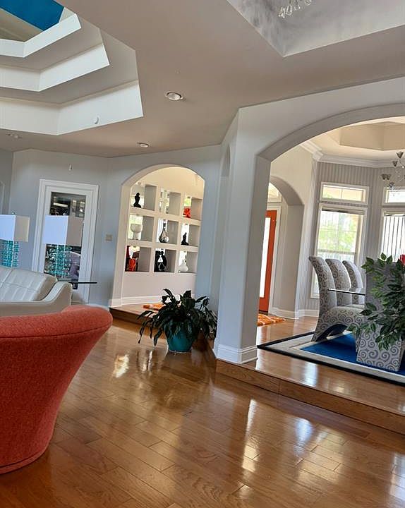 1st image of 2095 N Cross Dr